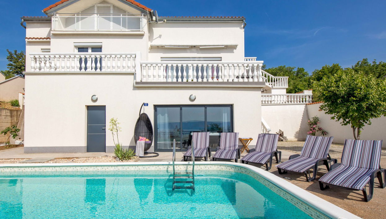 Casa de 7 quartos em Senj com piscina privada e jardim - Foto 1