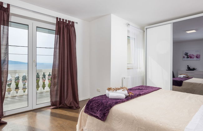 Casa de 7 quartos em Senj com piscina privada e jardim - Foto 23