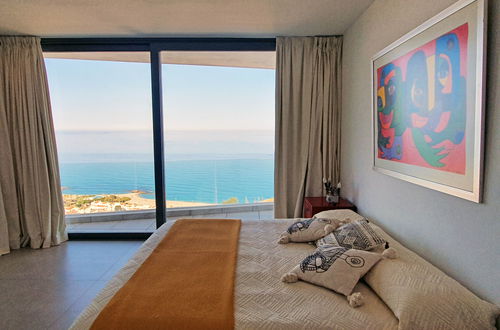 Foto 18 - Casa con 5 camere da letto a Manilva con piscina privata e vista mare