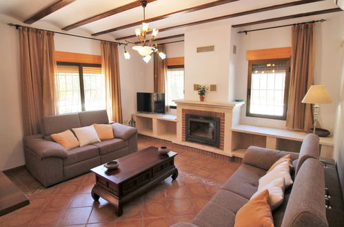 Photo 3 - 5 bedroom House in Finestrat with private pool and garden