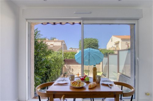 Foto 4 - Apartamento em Saint-Cyr-sur-Mer com terraço e vistas do mar
