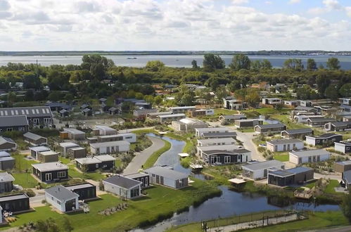 Foto 5 - Casa con 2 camere da letto a Hellevoetsluis con terrazza e vista mare