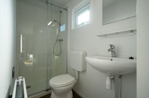 Photo 11 - 2 bedroom House in Hellevoetsluis with terrace and sea view