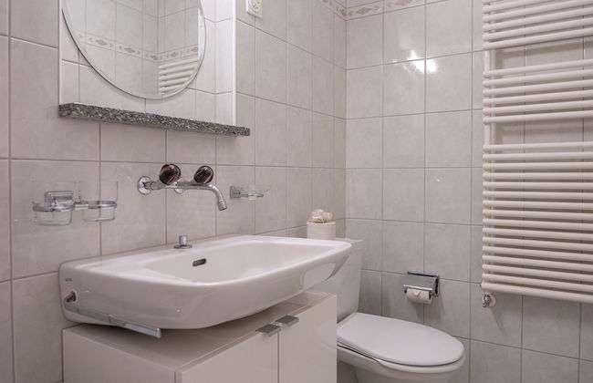 2 bedroom Apartment in Samedan with garden and terrace - Photo 23