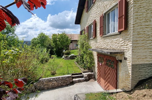 Photo 31 - 4 bedroom Apartment in Sainte-Croix with garden and mountain view