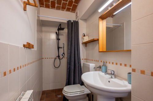 Foto 13 - Apartment mit 1 Schlafzimmer in Monastero Bormida mit schwimmbad