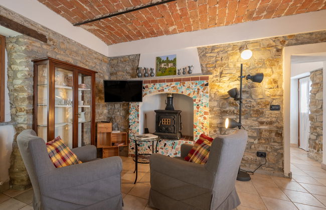 Apartamento de 2 quartos em Monastero Bormida com piscina e jardim - Foto 2