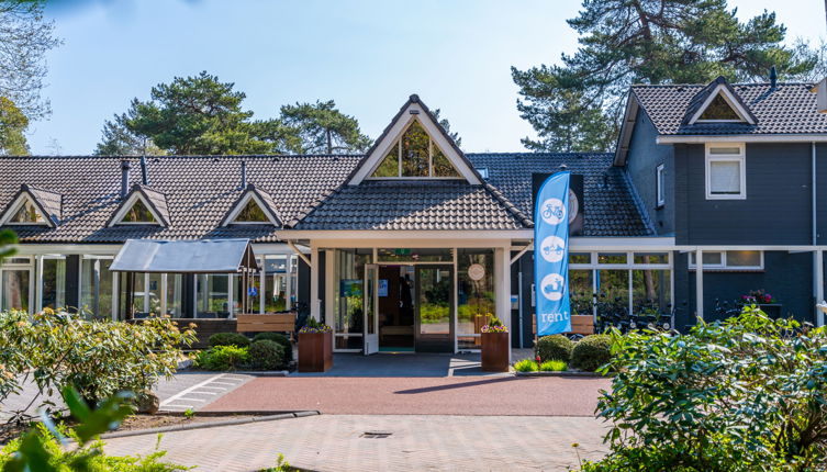 Photo 1 - Maison de 4 chambres à Beekbergen avec piscine et jardin