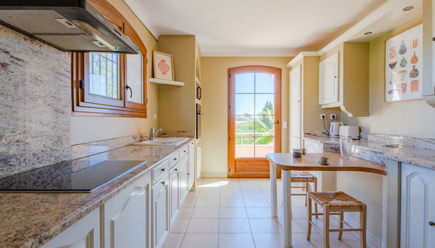 Casa con 5 camere da letto a Roquebrune-sur-Argens con piscina privata e giardino - Foto 3
