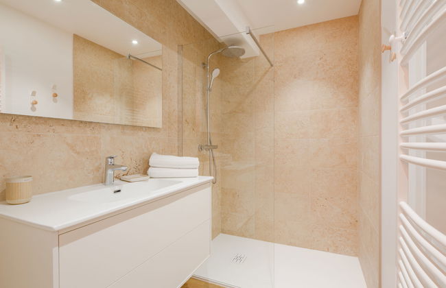 Casa de 5 quartos em Roquebrune-sur-Argens com piscina privada e jardim - Foto 16