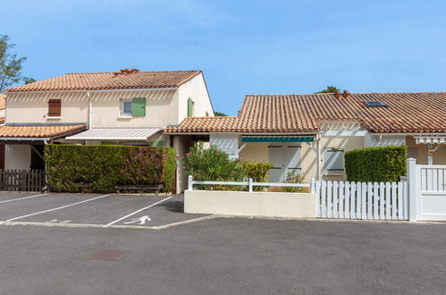 Photo 18 - Maison de 2 chambres à Les Mathes avec terrasse