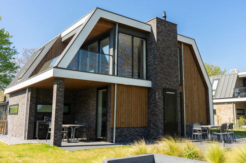 Photo 14 - Maison de 5 chambres à Biddinghuizen avec piscine et terrasse