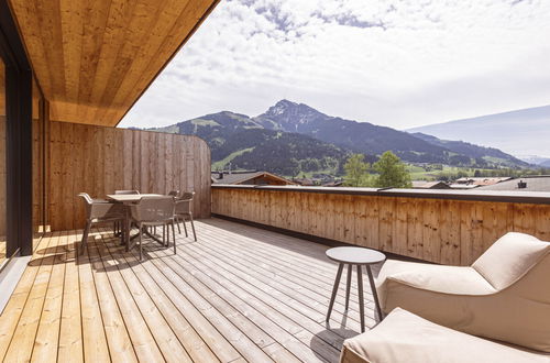 Foto 9 - Apartamento de 3 quartos em Oberndorf in Tirol com jardim e terraço