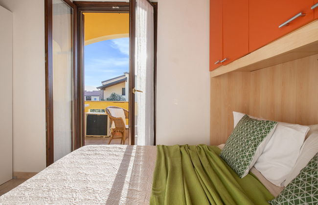 Apartamento de 2 quartos em Badesi com piscina e jardim - Foto 13