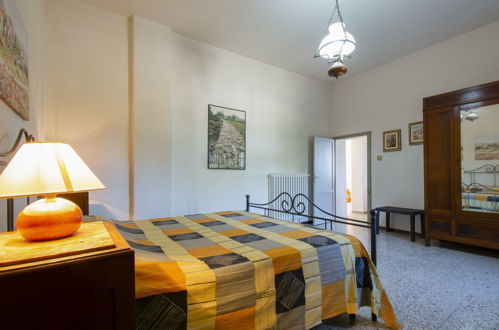 Foto 13 - Haus mit 2 Schlafzimmern in Peccioli mit garten und terrasse