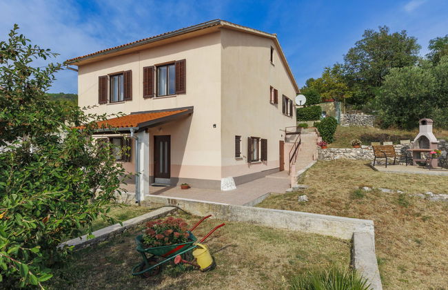 Apartamento de 2 quartos em Labin com jardim e terraço - Foto 9