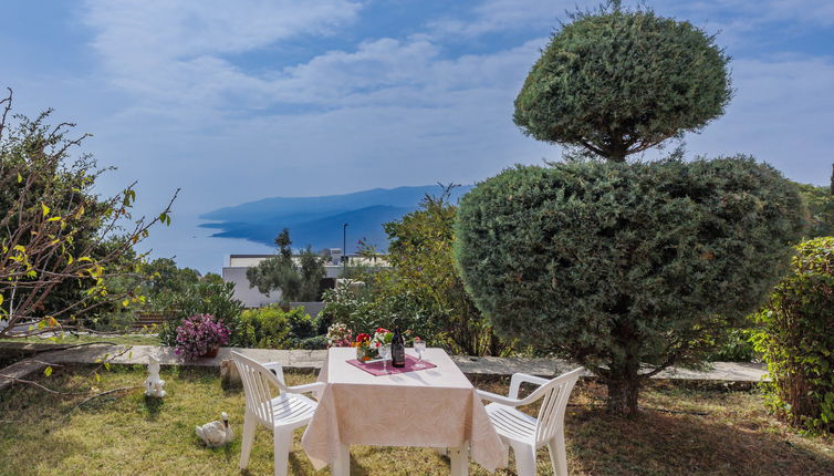 Foto 1 - Appartamento con 1 camera da letto a Labin con terrazza e vista mare