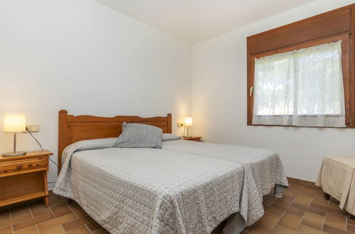 Foto 5 - Apartment mit 3 Schlafzimmern in Pals mit garten und terrasse