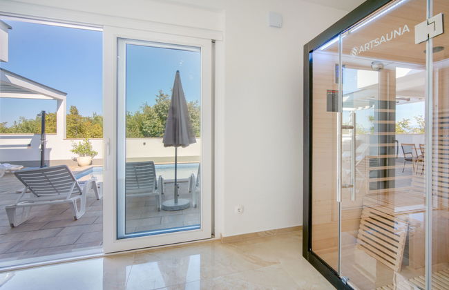 Casa de 6 quartos em Crikvenica com piscina privada e jardim - Foto 36