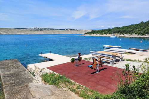 Foto 58 - Casa de 4 quartos em Crikvenica com piscina privada e jardim