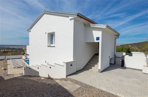 Foto 46 - Casa de 4 habitaciones en Crikvenica con piscina privada y terraza