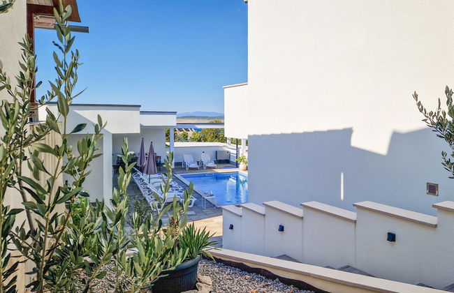 Casa de 6 quartos em Crikvenica com piscina privada e jardim - Foto 7