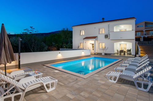 Photo 18 - Maison de 4 chambres à Crikvenica avec piscine privée et jardin