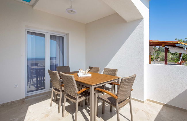 Casa de 6 quartos em Crikvenica com piscina privada e jardim - Foto 14