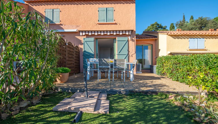 Photo 1 - Appartement de 2 chambres à Cavalaire-sur-Mer avec piscine et jardin