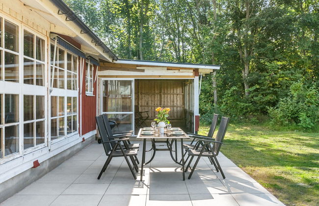 Casa de 4 quartos em Tjärby com jardim - Foto 2