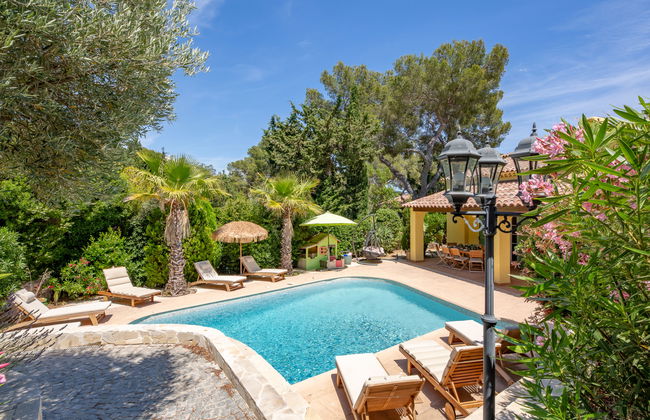 Casa de 6 quartos em Roquebrune-sur-Argens com piscina privada e jardim - Foto 1