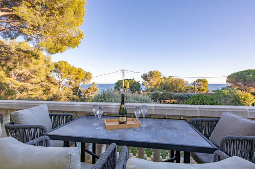 Foto 13 - Casa de 4 habitaciones en Roquebrune-sur-Argens con piscina privada y vistas al mar