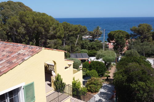 Photo 35 - 4 bedroom House in Roquebrune-sur-Argens with private pool and sea view