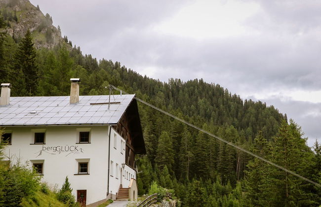 Maison de 4 chambres à Spiss avec jardin - Photo 1