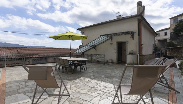 Haus mit 4 Schlafzimmern in Pontedassio mit terrasse - Foto 2