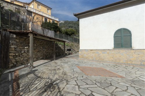 Photo 31 - Maison de 3 chambres à Pontedassio avec terrasse