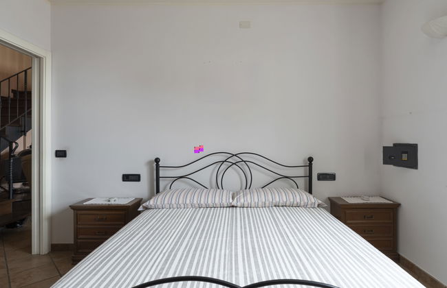 Casa de 4 quartos em Pontedassio com terraço - Foto 14