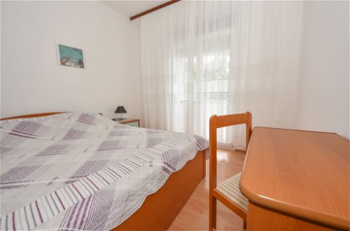 Foto 13 - Apartamento de 2 habitaciones en Vir con piscina y vistas al mar