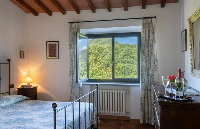 8 bedroom House in Vicchio with private pool and garden - Photo 19