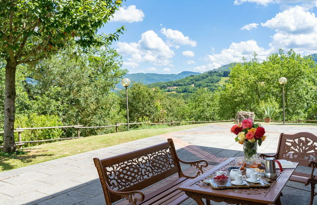 8 bedroom House in Vicchio with private pool and garden - Photo 34