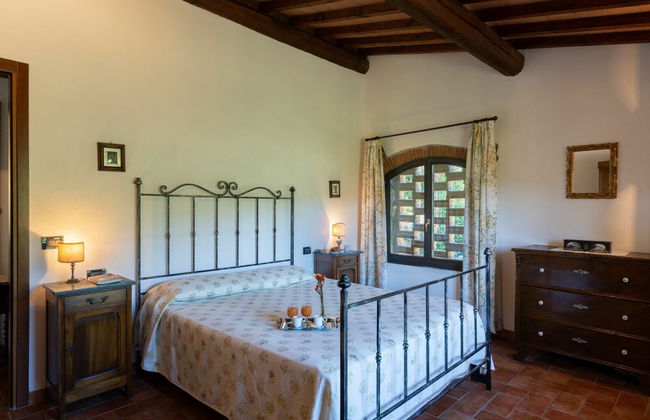 8 bedroom House in Vicchio with private pool and garden - Photo 29