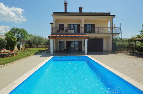 Foto 9 - Casa de 3 quartos em Višnjan com piscina privada e vistas do mar