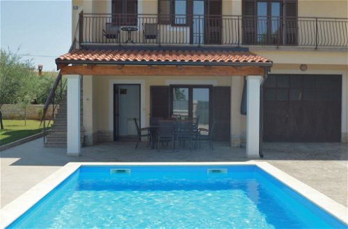 Foto 24 - Casa de 3 habitaciones en Višnjan con piscina privada y vistas al mar