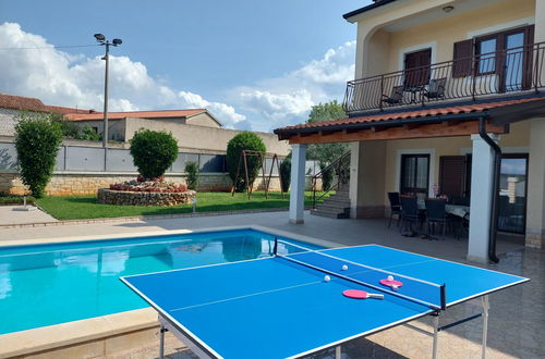 Foto 8 - Haus mit 3 Schlafzimmern in Višnjan mit privater pool und garten