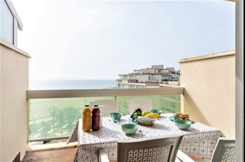 Foto 1 - Appartamento con 1 camera da letto a Canet-en-Roussillon con terrazza e vista mare