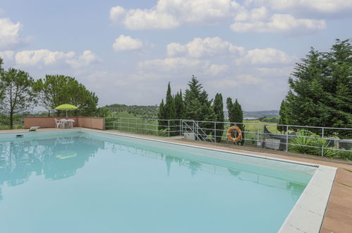 Photo 16 - Appartement de 2 chambres à Città Sant'Angelo avec piscine et jardin