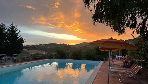 Appartamento con 4 camere da letto a Città Sant'Angelo con piscina e giardino - Foto 3