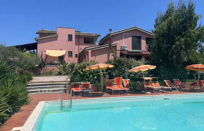 Apartamento de 3 quartos em Città Sant'Angelo com piscina e jardim - Foto 17