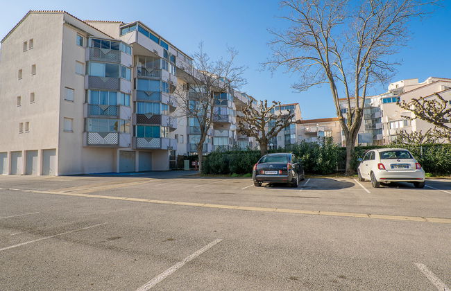 2 bedroom Apartment in Le Grau-du-Roi with swimming pool and terrace - Photo 26