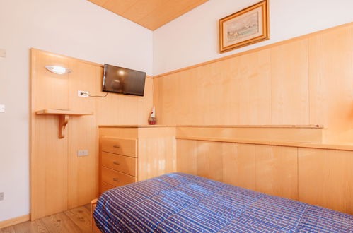 Foto 46 - Appartamento con 10 camere da letto a Soraga di Fassa con sauna